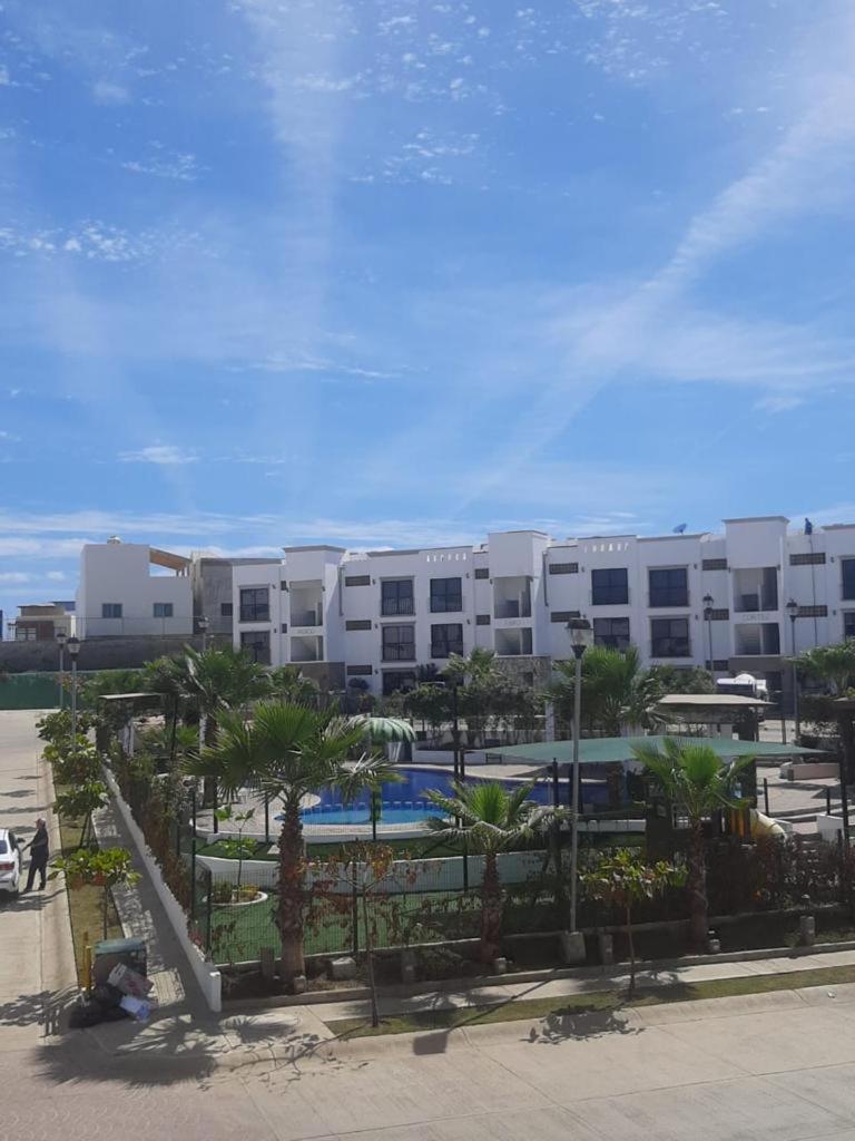 Casa En A 3 Mins De La Playa Goti 1871 * Mazatlán